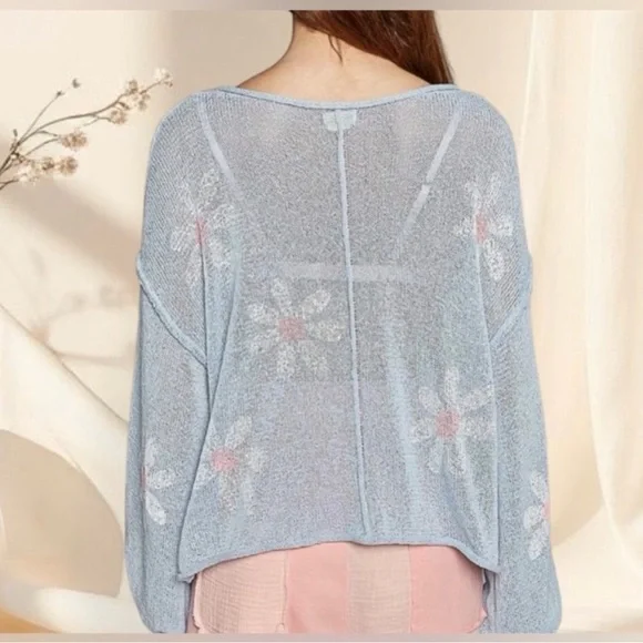 POL Sky Blue Daisy Print Sweater Lightweight Floral Balloon Sleeve Top - Picture 6 of 6